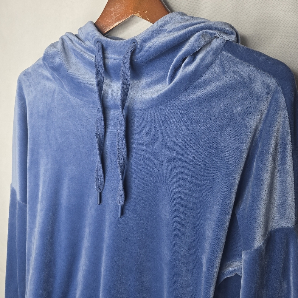 Offline by Aerie Velour Hoodie Blue Cropped Long Sleeve Relaxed Fit Athleisure M - Picture 3 of 12